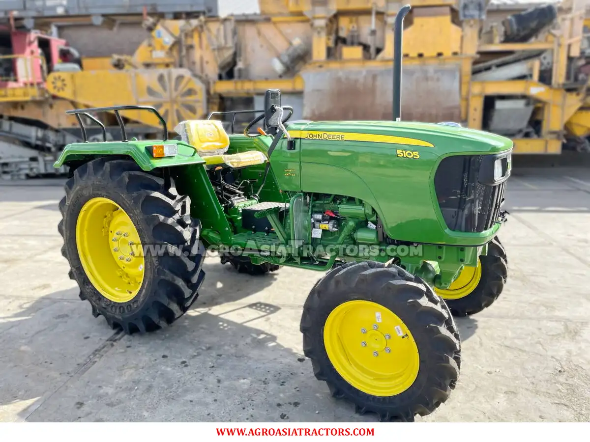 John Deere 5105